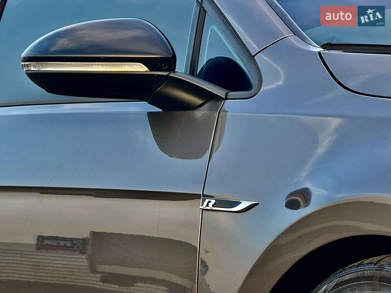 Хэтчбек Volkswagen Golf R 2015 в Львове фото 28 Хэтчбек Volkswagen Golf R 2015 в Львове