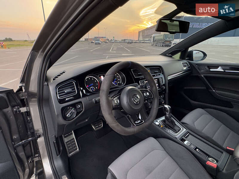 Хэтчбек Volkswagen Golf R 2015 в Львове фото 37 Хэтчбек Volkswagen Golf R 2015 в Львове