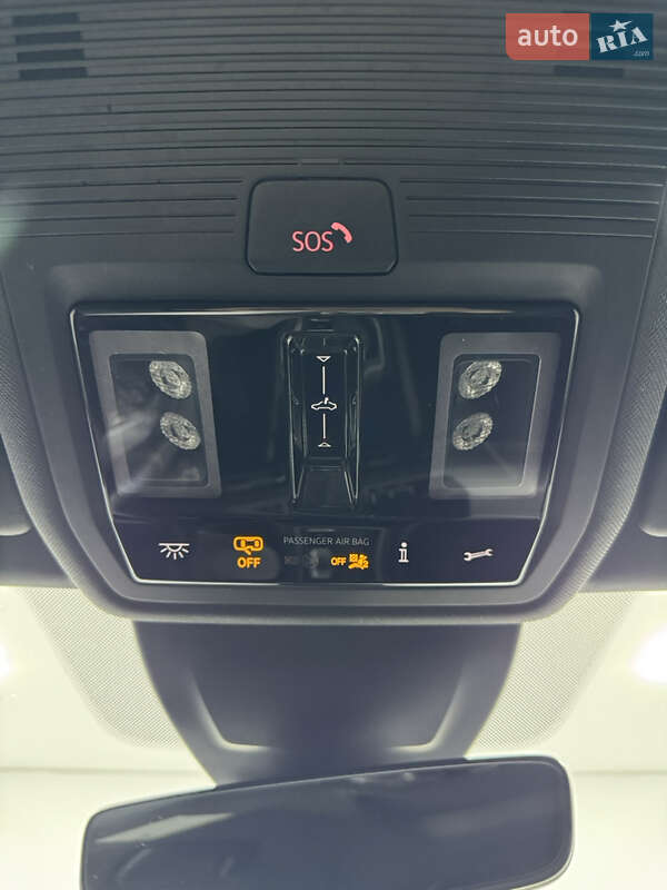 Хэтчбек Volkswagen Golf R 2022 в Одессе фото 45 Хэтчбек Volkswagen Golf R 2022 в Одессе