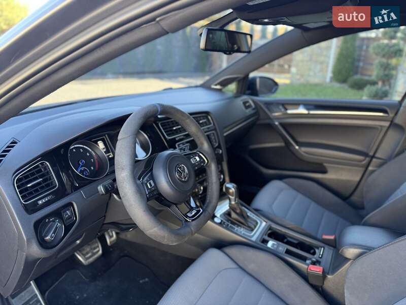 Хэтчбек Volkswagen Golf R 2015 в Стрые фото 16 Хэтчбек Volkswagen Golf R 2015 в Стрые