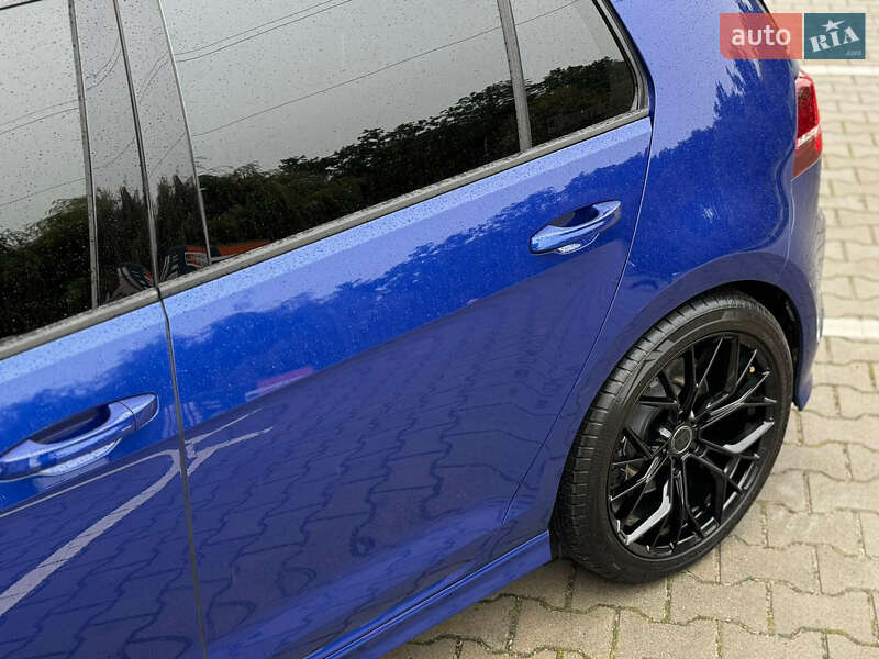 Хэтчбек Volkswagen Golf R 2014 в Киеве фото 44 Хэтчбек Volkswagen Golf R 2014 в Киеве