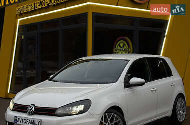 Хэтчбек Volkswagen Golf R 2010 в Киеве