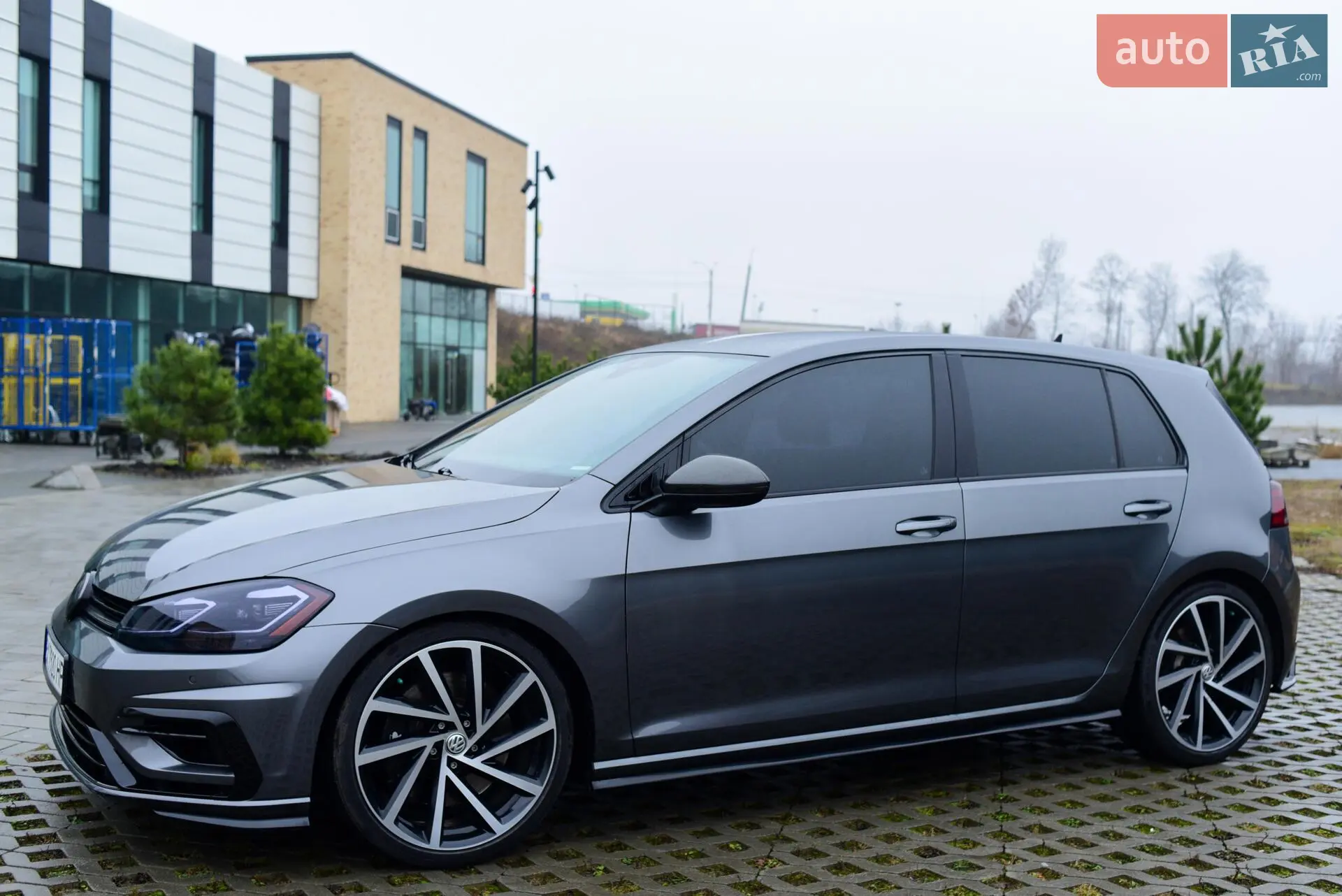 2017 Volkswagen Golf R - мініатюра 31