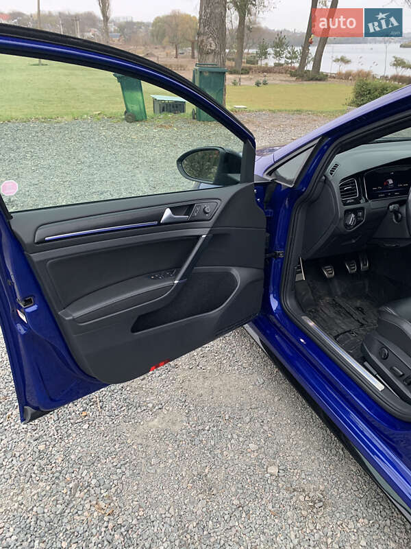 Хэтчбек Volkswagen Golf R 2018 в Умани фото 9 Хэтчбек Volkswagen Golf R 2018 в Умани