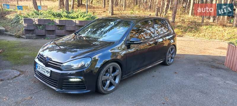 Хетчбек Volkswagen Golf R 2012 в Києві