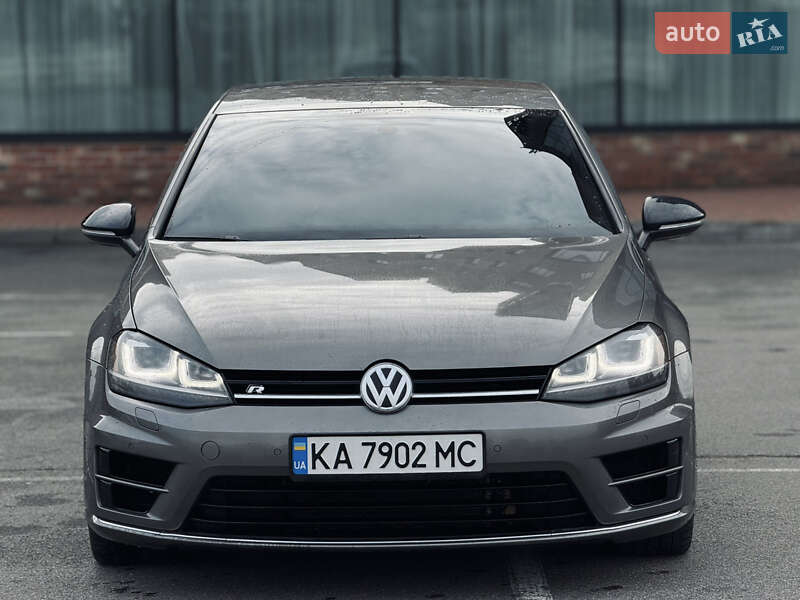 Хетчбек Volkswagen Golf R 2015 в Києві