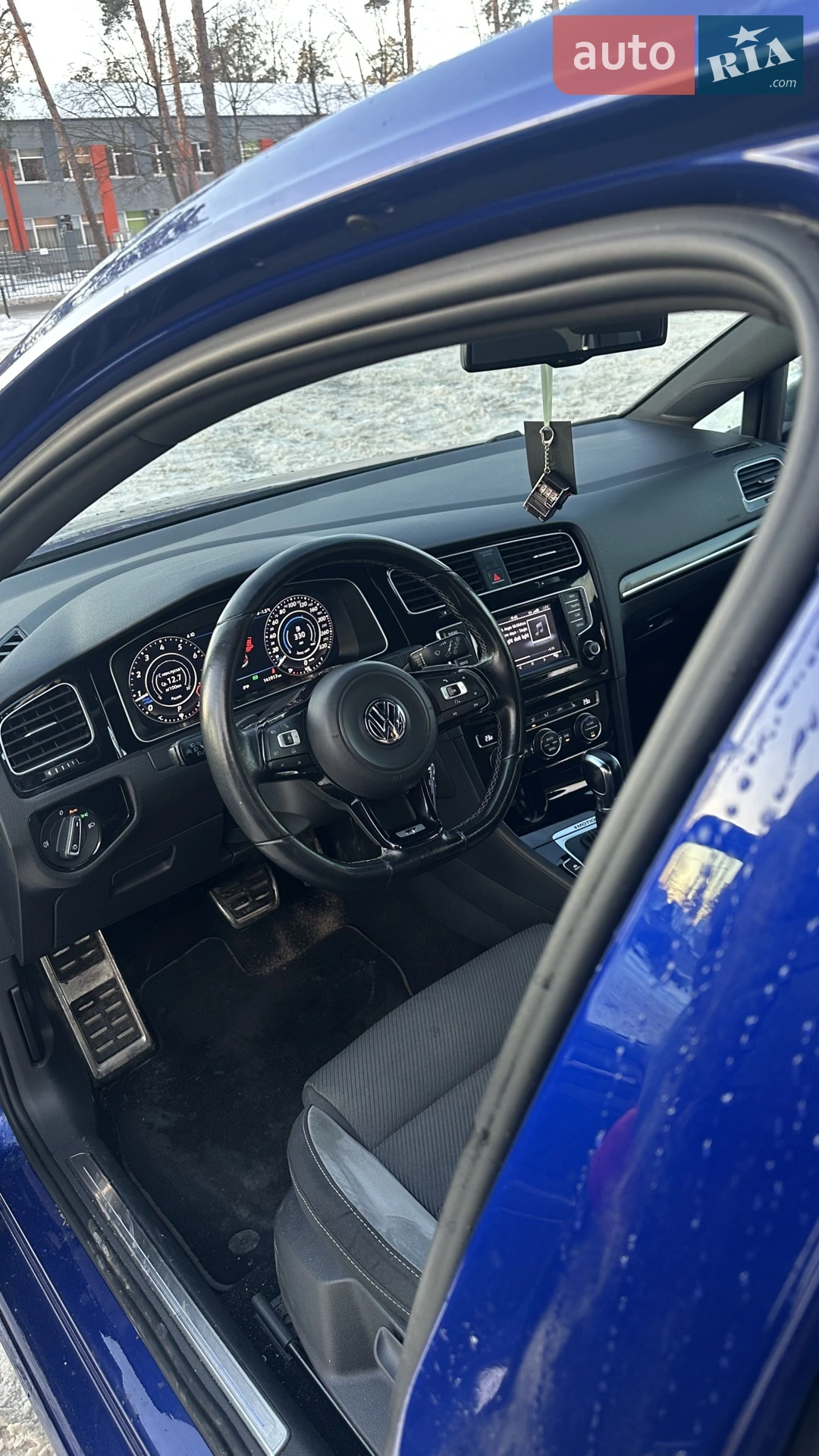 2015 Volkswagen Golf R - мініатюра 24
