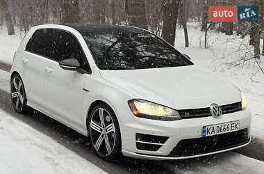 Хэтчбек Volkswagen Golf R 2015 в Броварах
