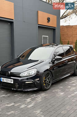 Хэтчбек Volkswagen Golf R 2012 в Киеве