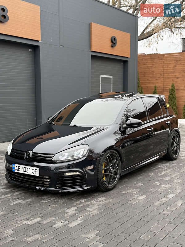 Volkswagen Golf R 2012