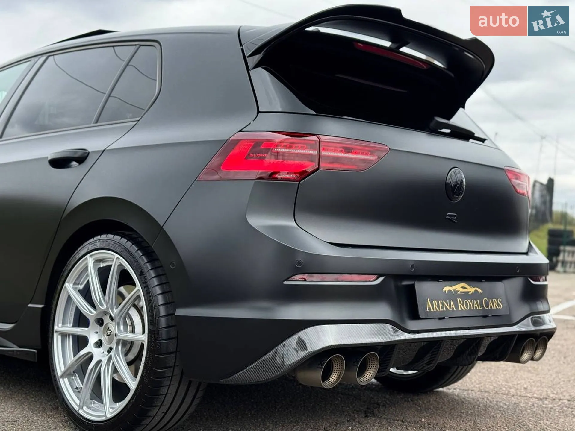 2021 Volkswagen Golf R - мініатюра 18