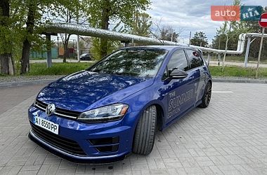 Хетчбек Volkswagen Golf R 2014 в Дніпрі