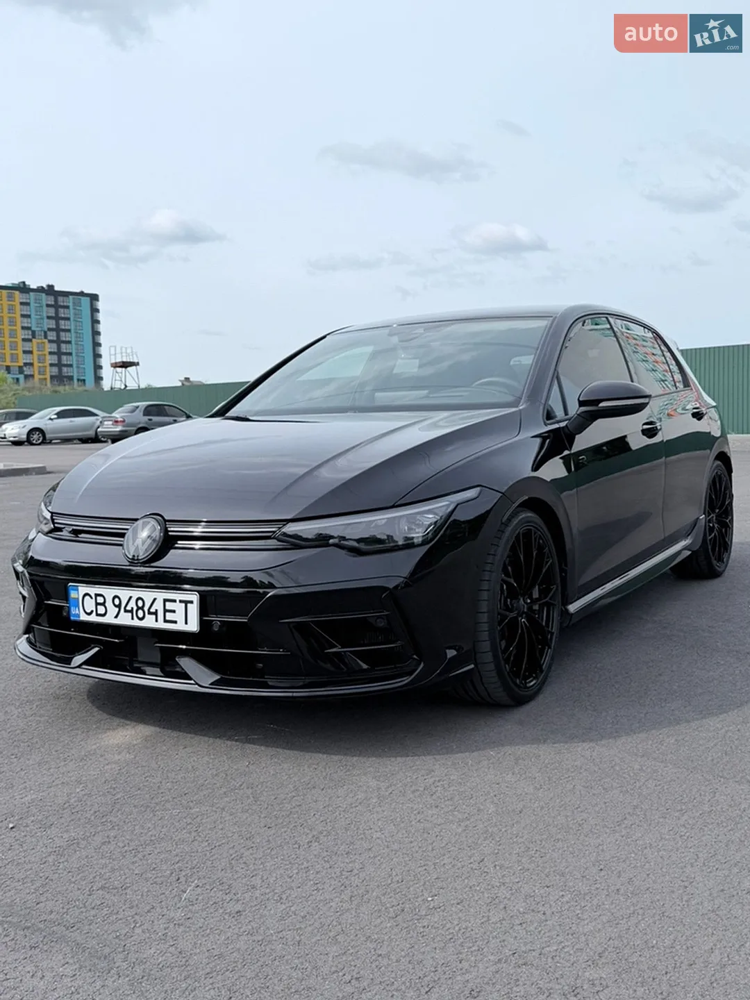 2025 Volkswagen Golf R - мініатюра 2