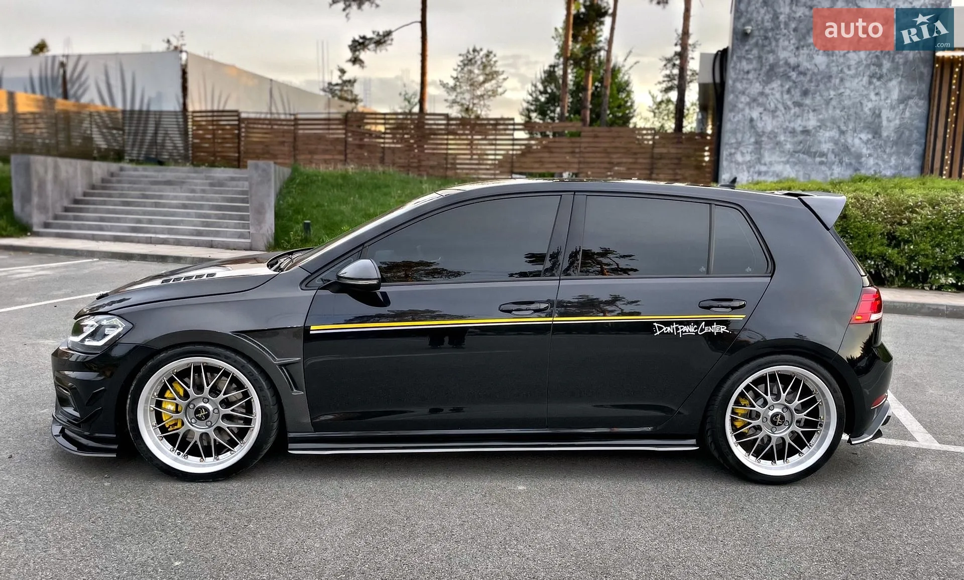 2019 Volkswagen Golf R - мініатюра 3