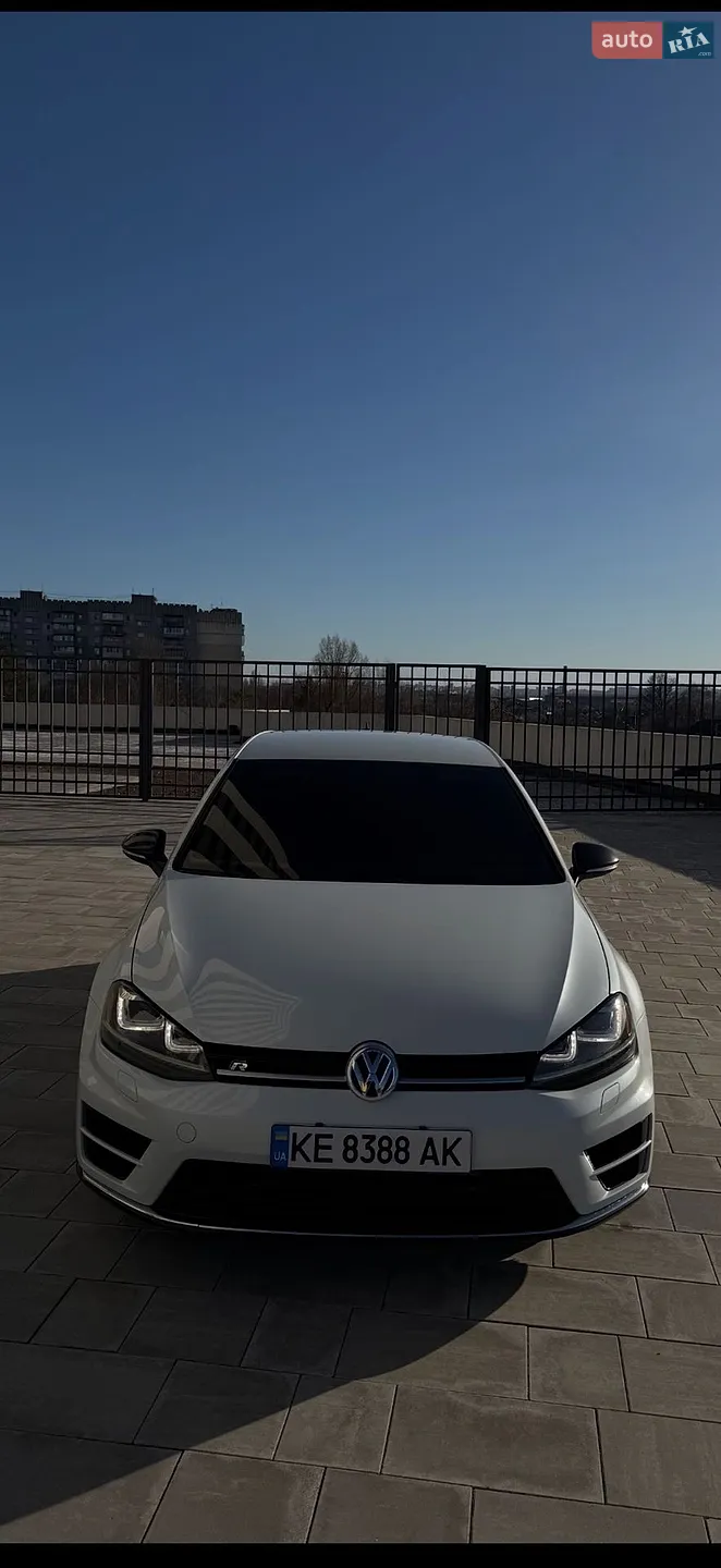 Volkswagen Golf R 2017