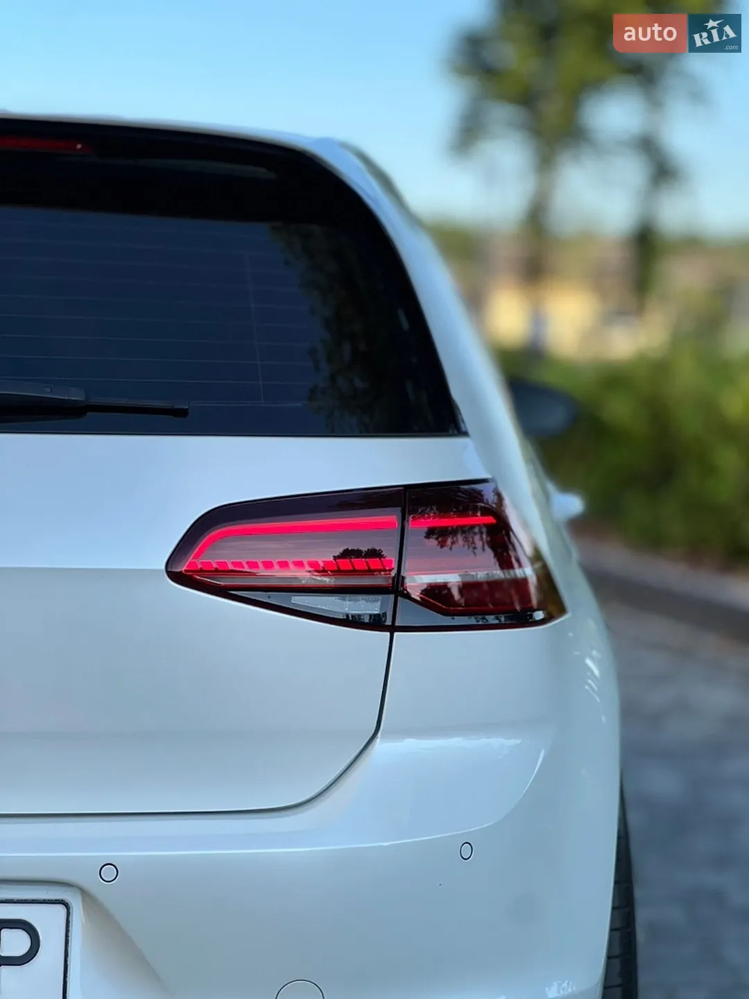 2017 Volkswagen Golf R - мініатюра 15