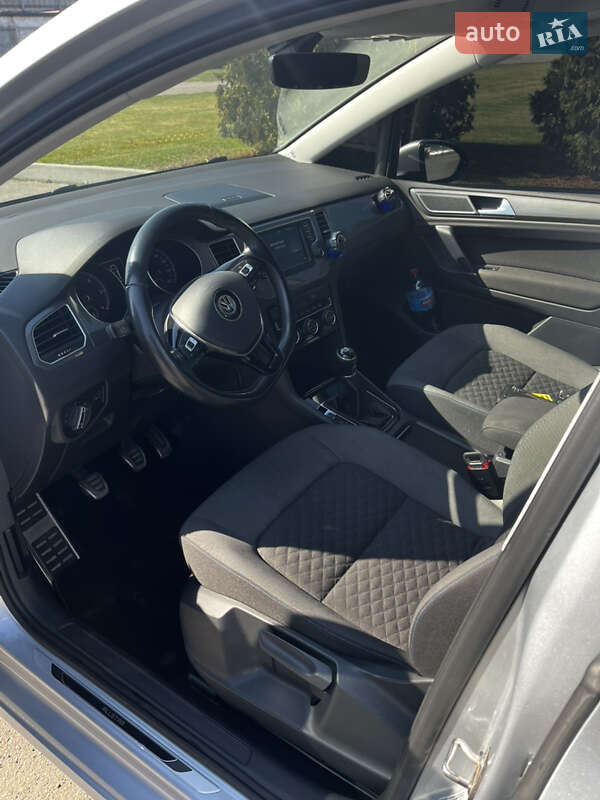 Микровэн Volkswagen Golf Sportsvan 2016 в Александрие фото 7 Микровэн Volkswagen Golf Sportsvan 2016 в Александрие