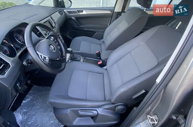 Микровэн Volkswagen Golf Sportsvan 2015 в 