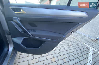 Микровэн Volkswagen Golf Sportsvan 2015 в 