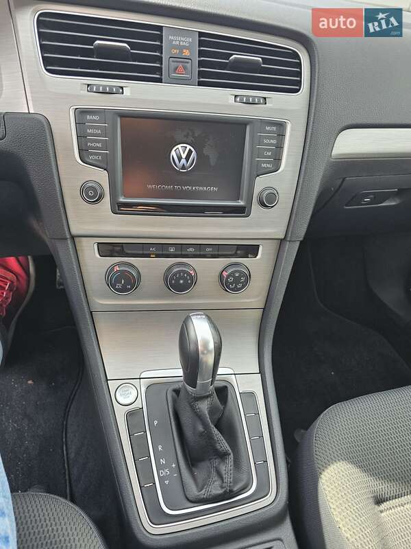 Микровэн Volkswagen Golf Sportsvan 2015 в Киеве