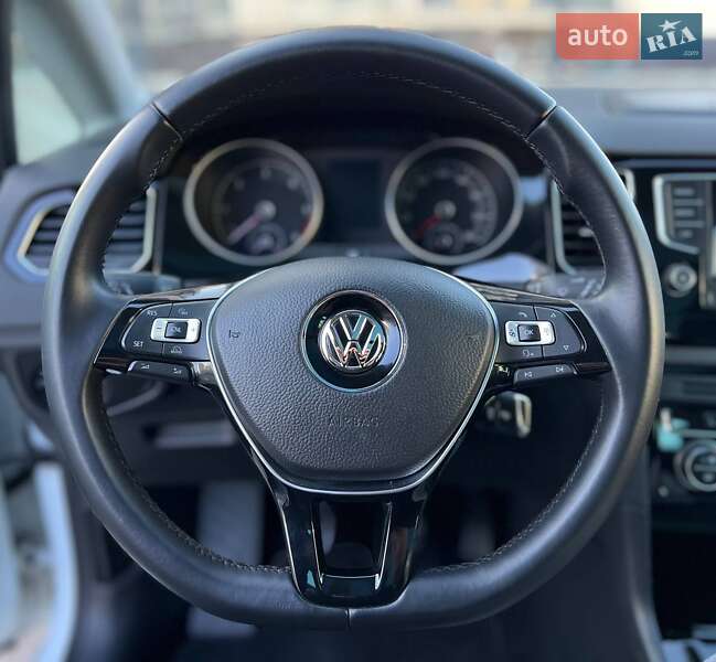 Микровэн Volkswagen Golf Sportsvan 2017 в Киеве