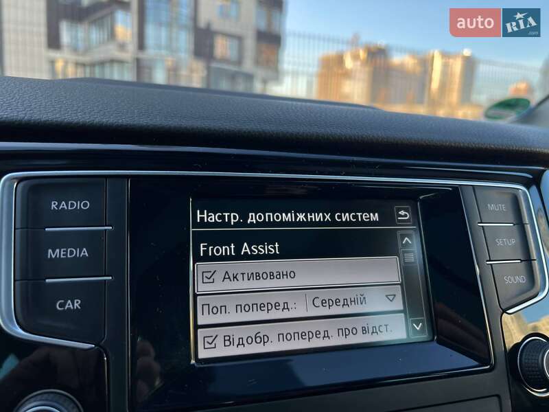 Микровэн Volkswagen Golf Sportsvan 2017 в Киеве