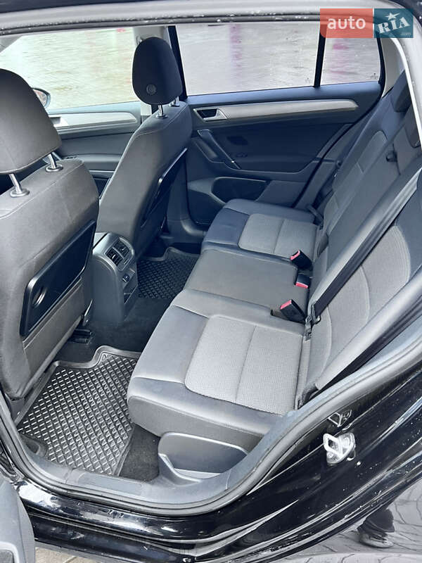 Мікровен Volkswagen Golf Sportsvan 2014 в Дубні