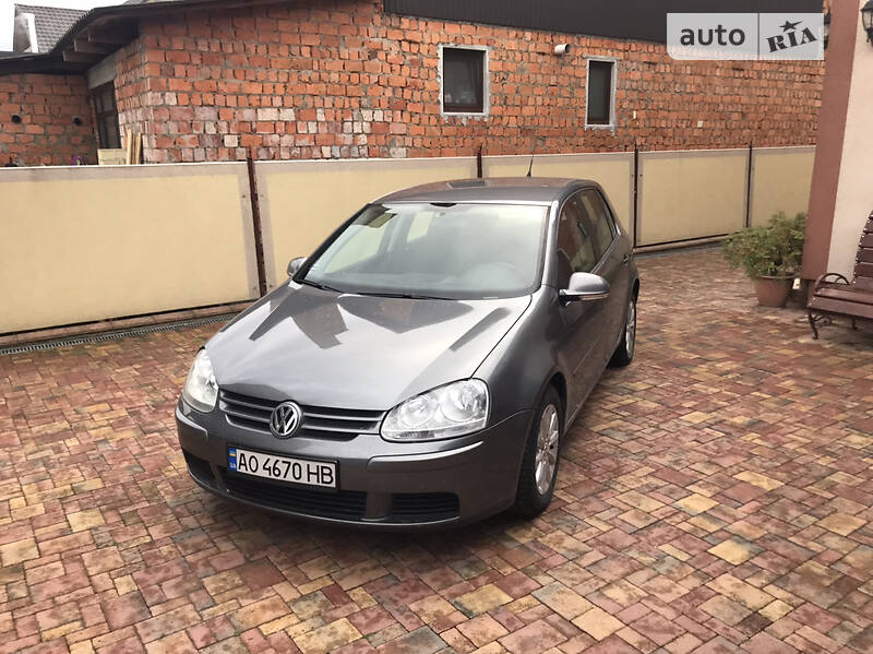 Volkswagen Golf V AVTOMAT