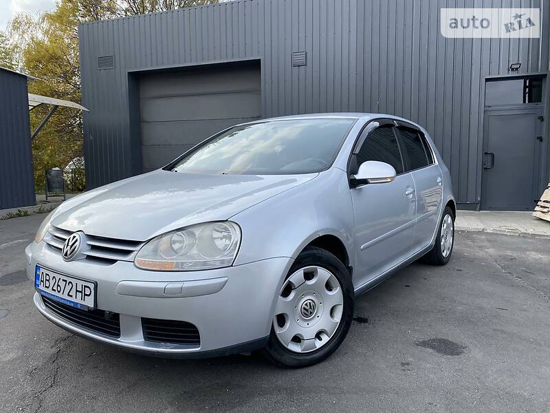 Volkswagen Golf V 1 6
