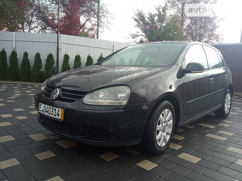 Volkswagen Golf V