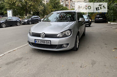 Универсал Volkswagen Golf VI 2012 в Киеве