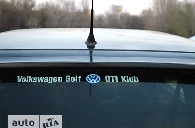 Хэтчбек Volkswagen Golf 1987 в 