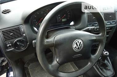 Хэтчбек Volkswagen Golf 1998 в Кельменцах