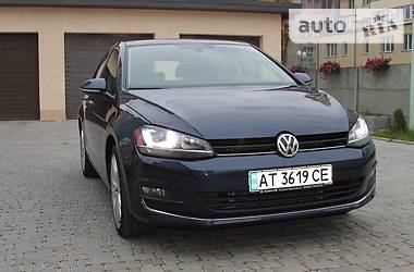 Хэтчбек Volkswagen Golf 2015 в Ивано-Франковске