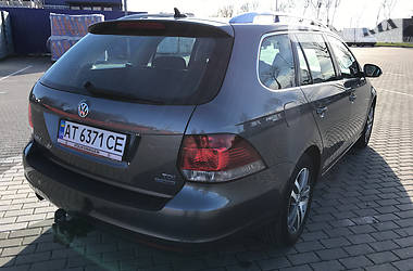 Универсал Volkswagen Golf 2012 в Коломые