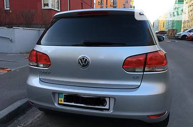 Хэтчбек Volkswagen Golf 2012 в Киеве