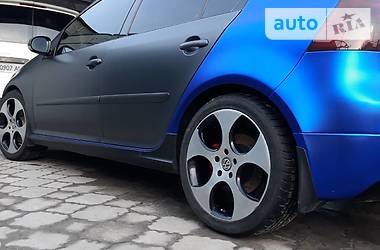 Хэтчбек Volkswagen Golf 2006 в Сумах