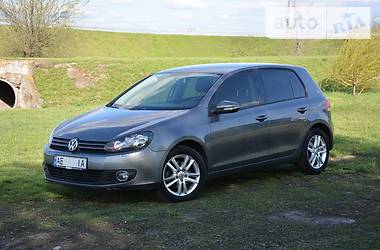 Хетчбек Volkswagen Golf 2012 в Дніпрі