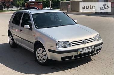 Хетчбек Volkswagen Golf 2000 в Івано-Франківську