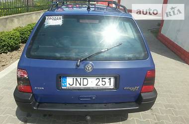 Универсал Volkswagen Golf 1998 в Черновцах