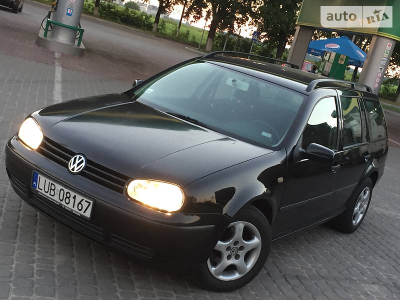 Универсал Volkswagen Golf 2001 в Владимир-Волынском