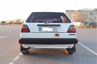 Хэтчбек Volkswagen Golf 1985 в Мариуполе