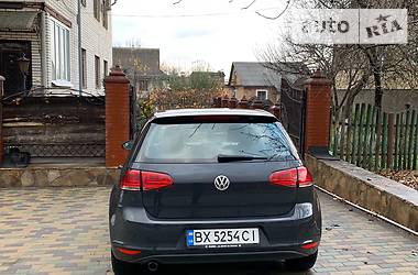 Хэтчбек Volkswagen Golf 2014 в Хмельницком