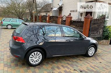 Хэтчбек Volkswagen Golf 2014 в Хмельницком