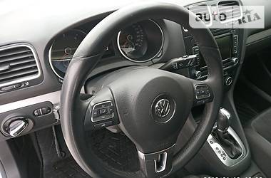 Універсал Volkswagen Golf 2013 в Чернівцях