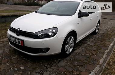 Универсал Volkswagen Golf 2012 в Дубно