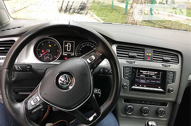 Універсал Volkswagen Golf 2014 в 