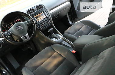 Универсал Volkswagen Golf 2010 в Дрогобыче