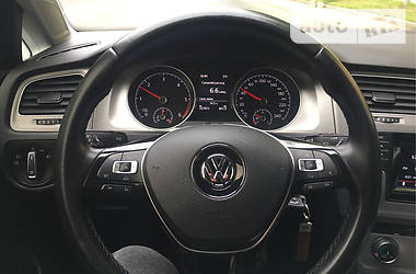 Универсал Volkswagen Golf 2015 в Луцке