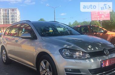 Універсал Volkswagen Golf 2015 в Луцьку